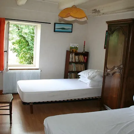 Le Logis D'ama Ferienhaus *